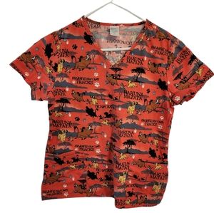 Disney Lion King Hakuna Matata No Worries Simba Scrub Top Women’s M 2 Pockets.